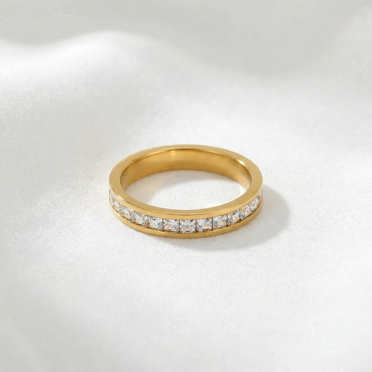 Crystal Line Ring
